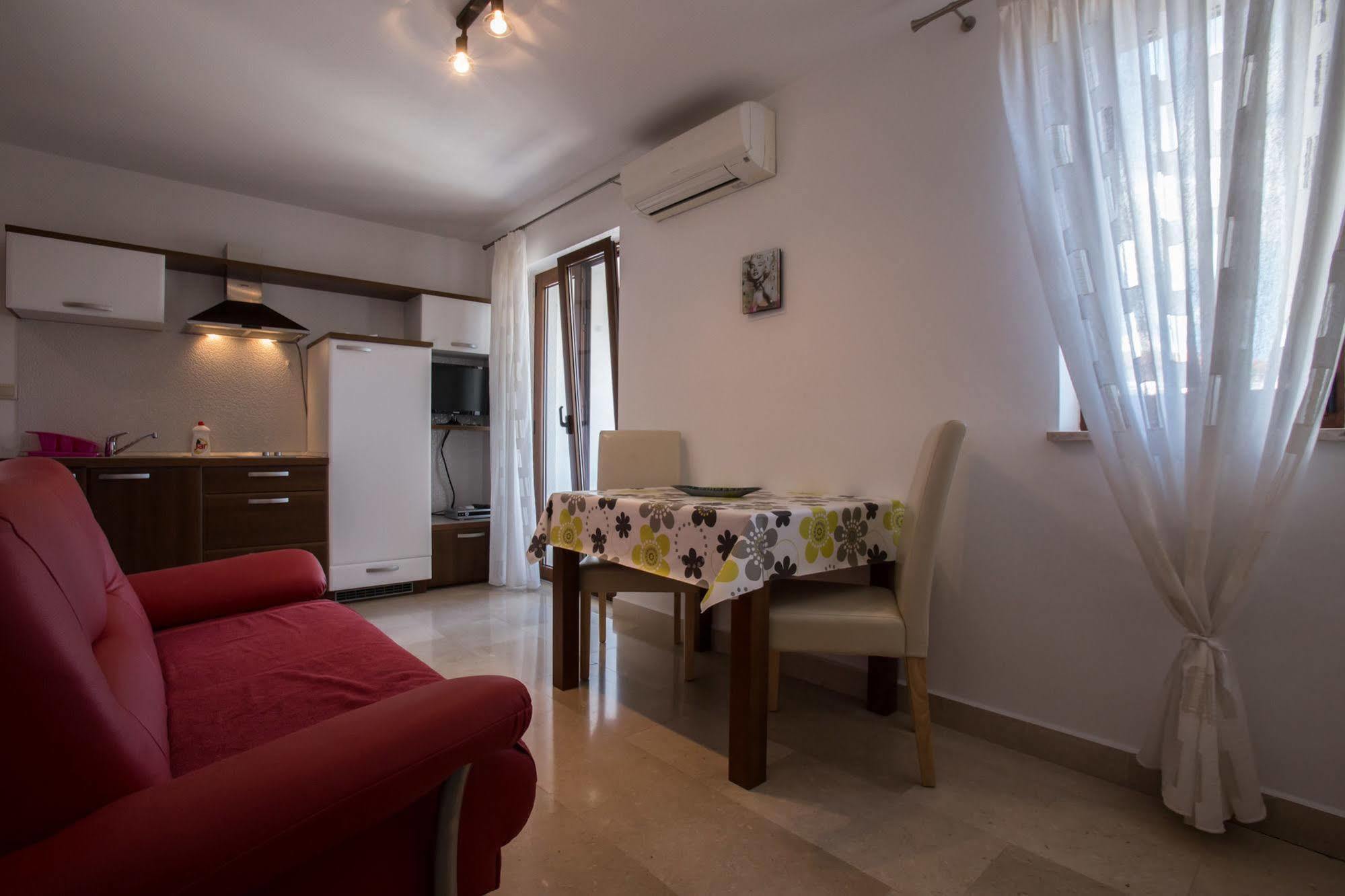 Guesthouse Santin Rovinj Zewnętrze zdjęcie